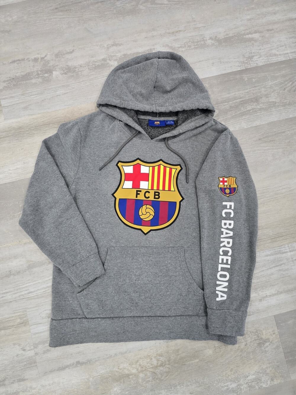 FC Barcelona Soccer Hoodie Men's Medium Gray Fleece Pullover Barca Crest Logo